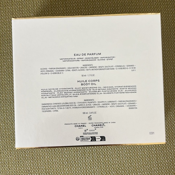 Chanel mademoiselle eau de parfum & body oil snowflakes gift BOX ONLY - Picture 4 of 4
